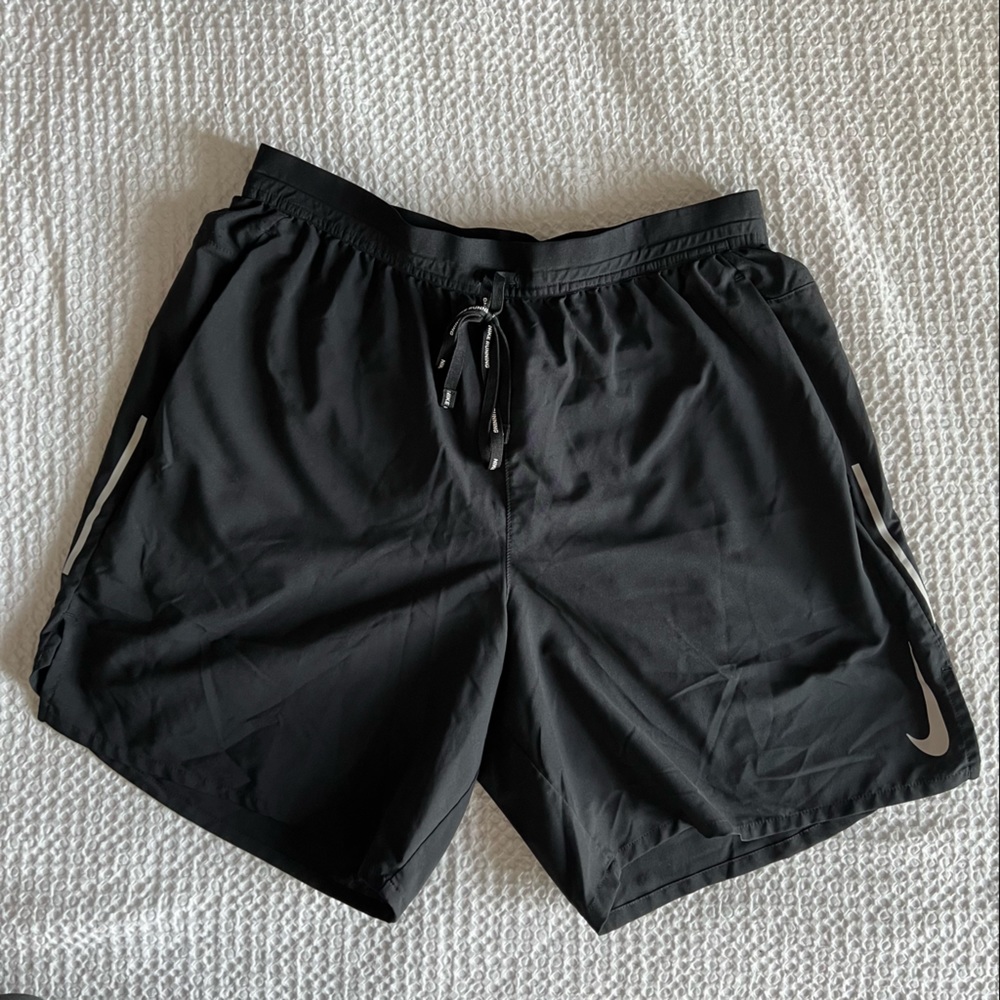 Nike Flex Stride READ DESCRIPTION